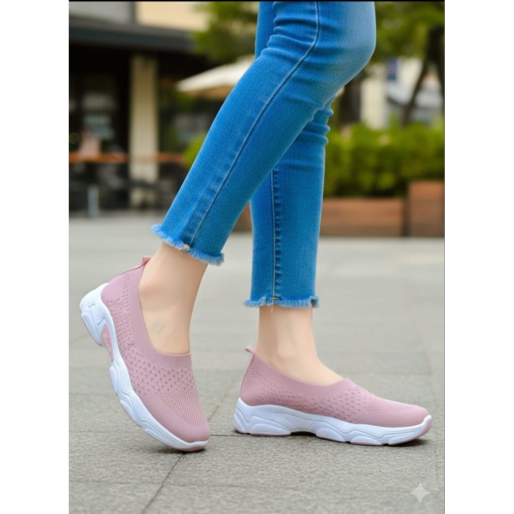 Ellis Sepatu Slip On Wanita Impor Murah