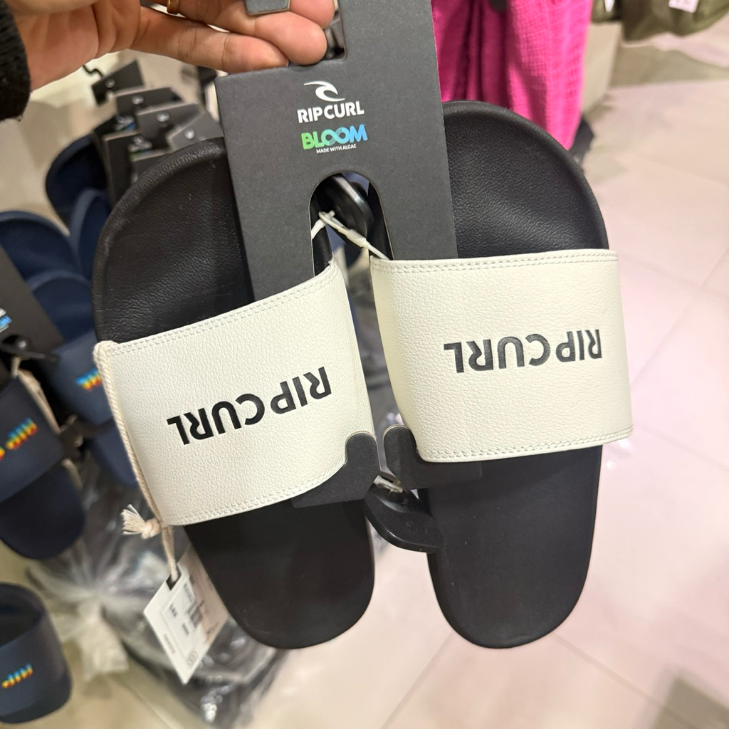 sandal pria rip curl original classic bloom slide blak white