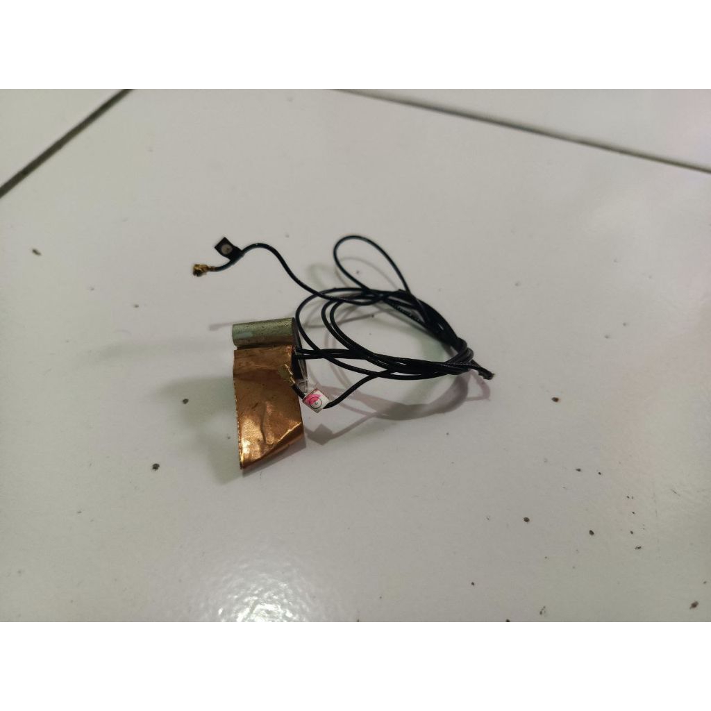 HP Elitebook 820 kabel antena wifi