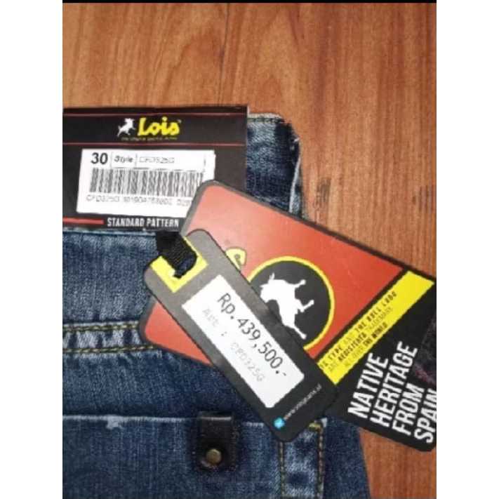 Celana Pendek Lois original - Lois Terbaru - Jeans Denim Pendek - Jeans Pendek