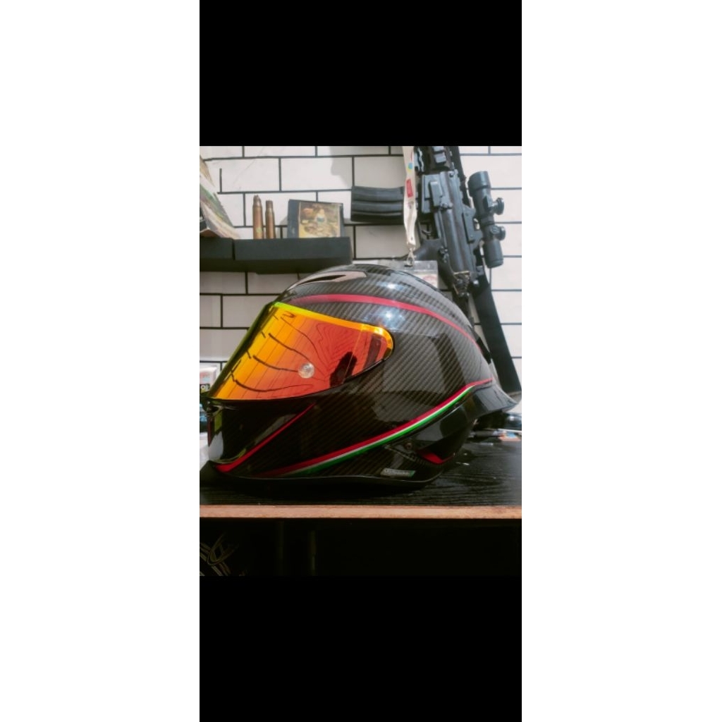 Helm AGV