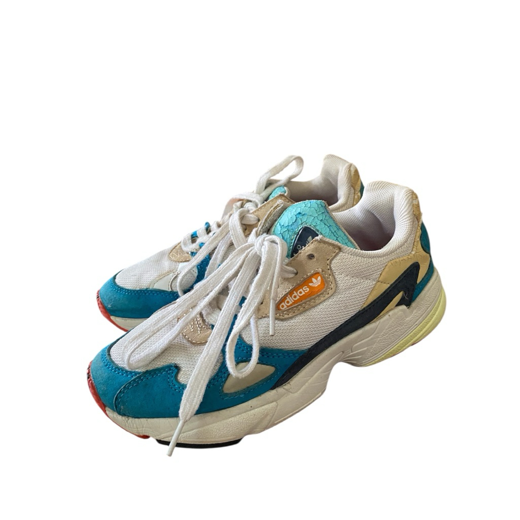 Adidas Falcon