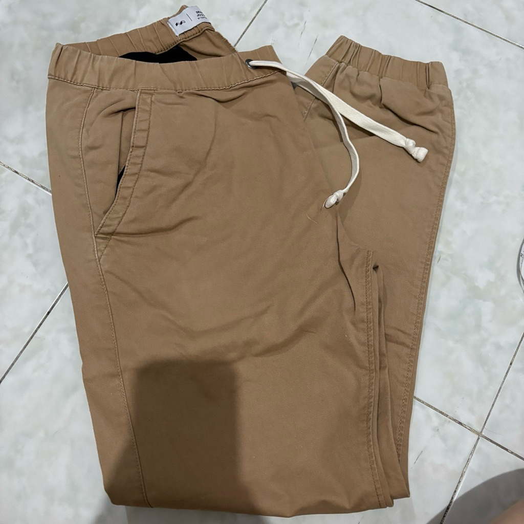 PRELOVED - celana panjang drake jogger