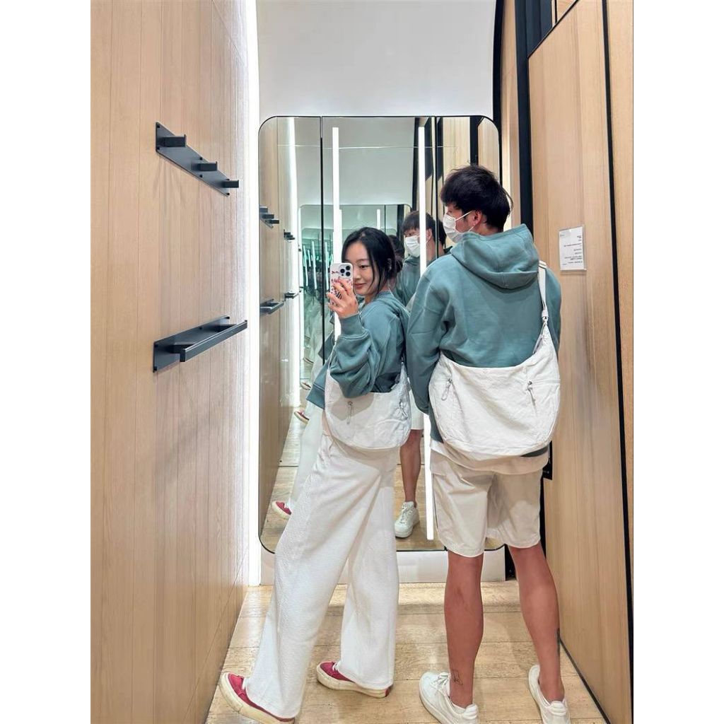LULULEMON SLING/SHOULDER BAG MIRROR