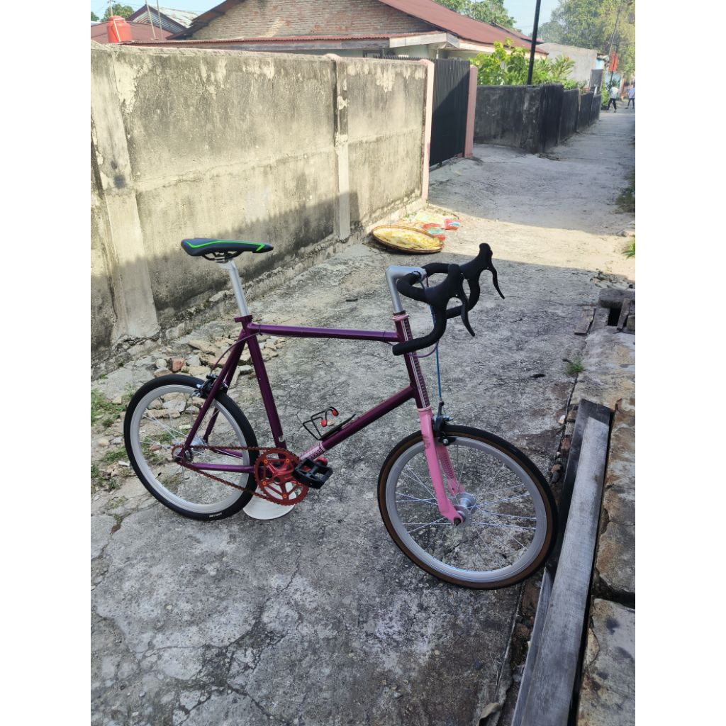 sepeda minivelo soloist bahan alloy