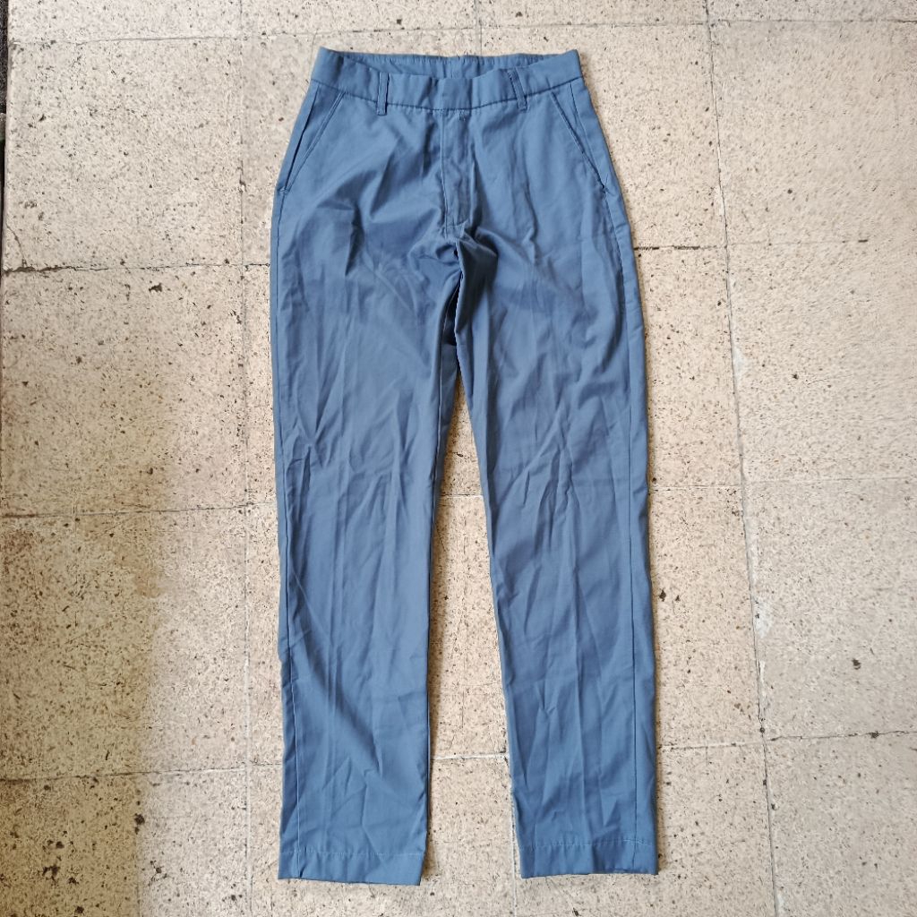 preloved celana abu sma smk merk seragam tanpa karet pinggang/kwek84