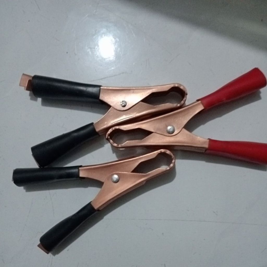 jepitan aki tembaga 7CM