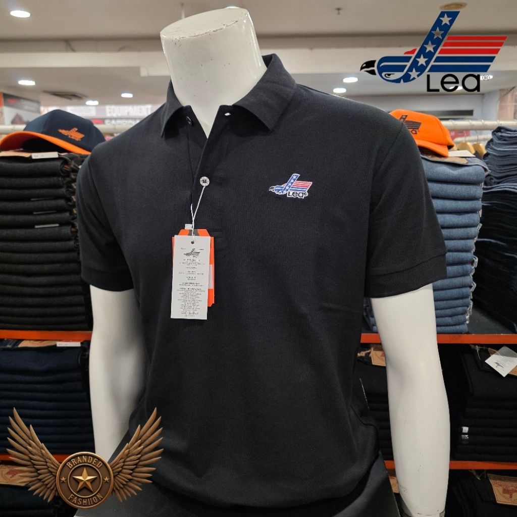 LEA JEANS KAOS WANGKI LENGAN PENDEK 251.30.00.01 HITAM