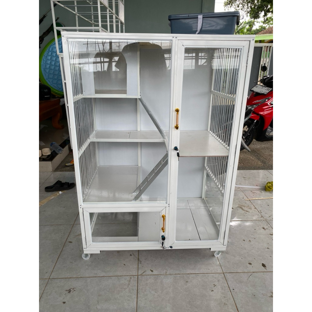 kandang kucing alumunium