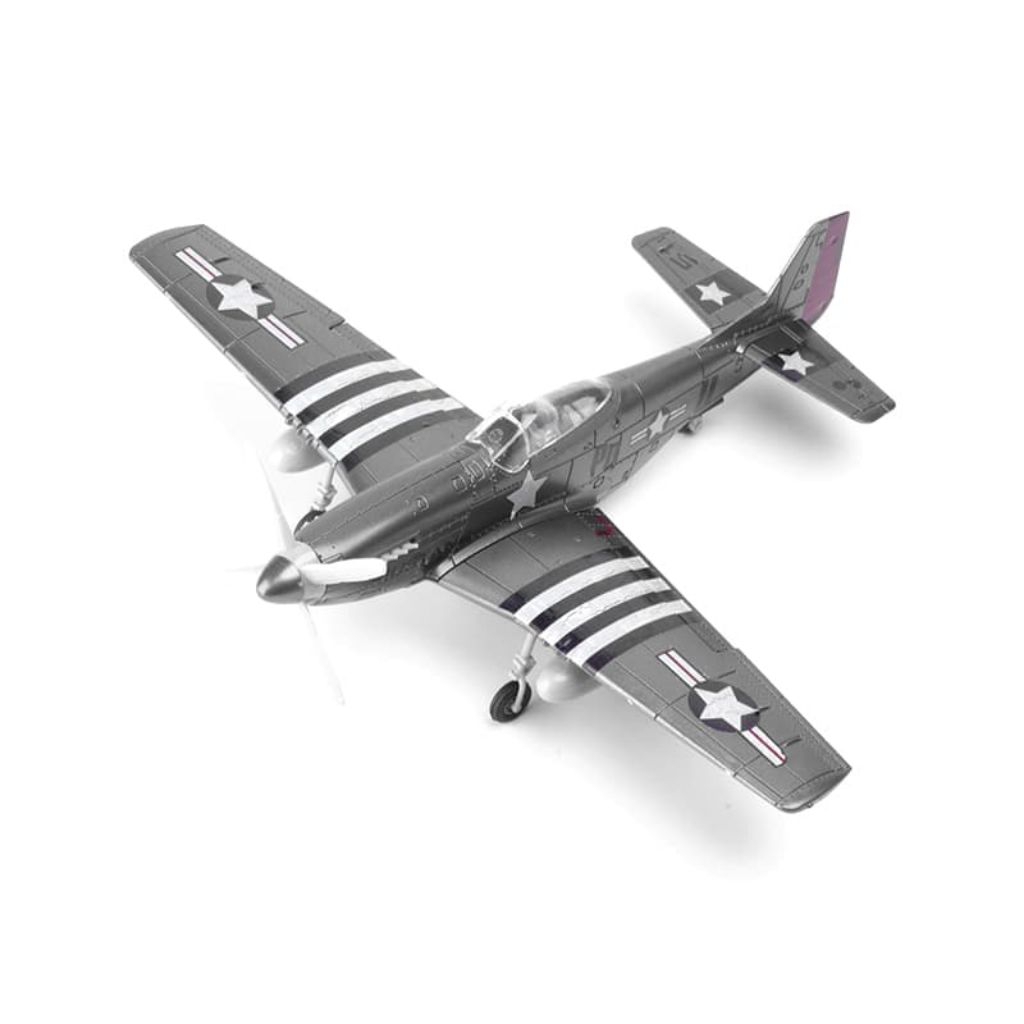 model kit pesawat P-51 1:48 pesawat tempur