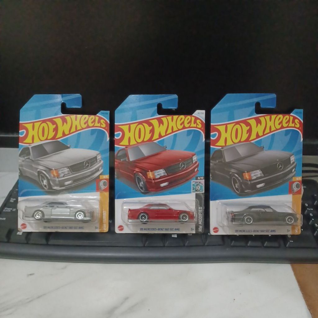 Hot wheels  Hotwheels Mercedes-Benz 560