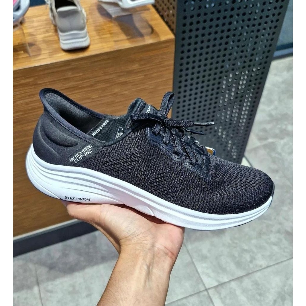 sepatu Skechers original store sports station
