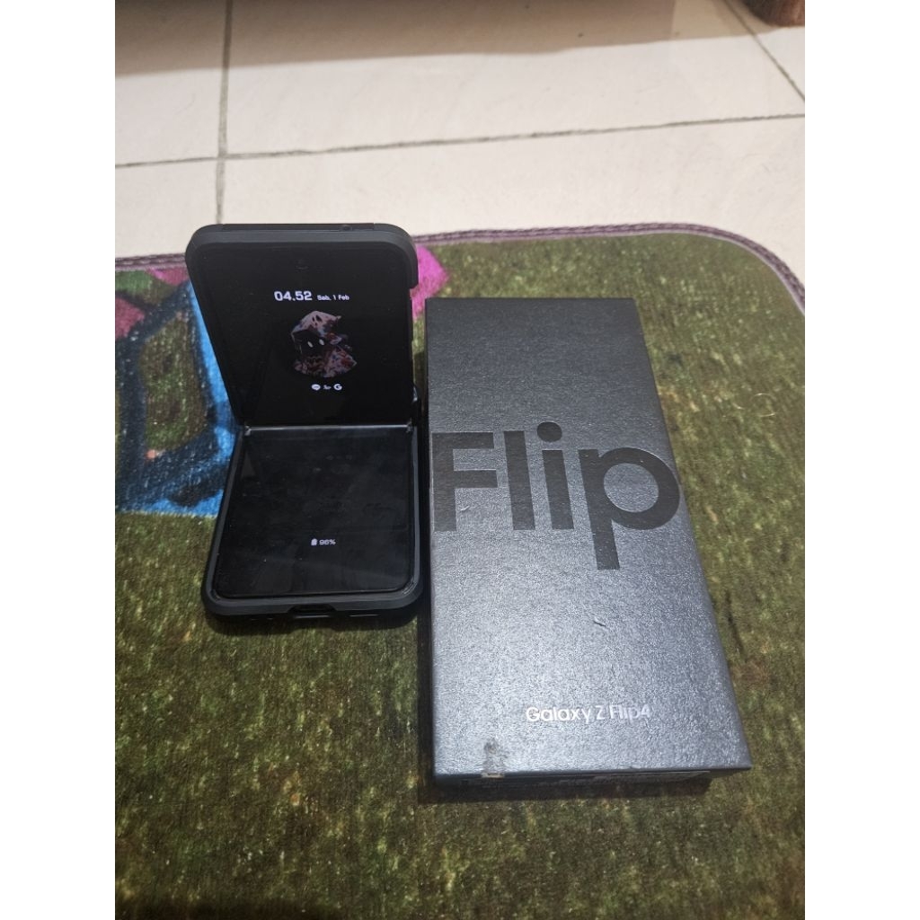 Samsung z flip 4