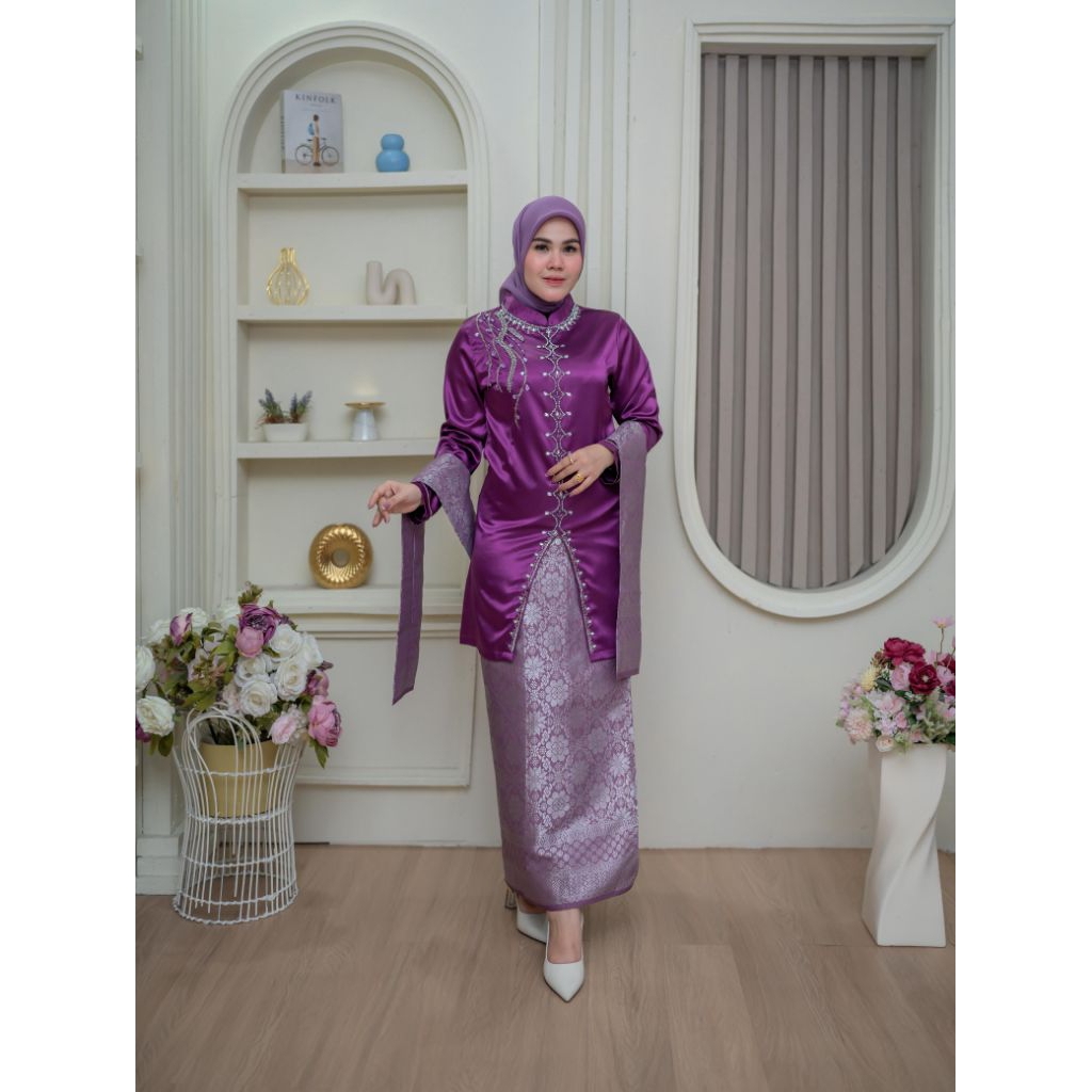 SATU SET BAJU KURUNG MELAYU DAN SELENDANG // BAJU KURUNG MELAYU // KEBAYA KURUNG // BAJU KURUNG PAYE