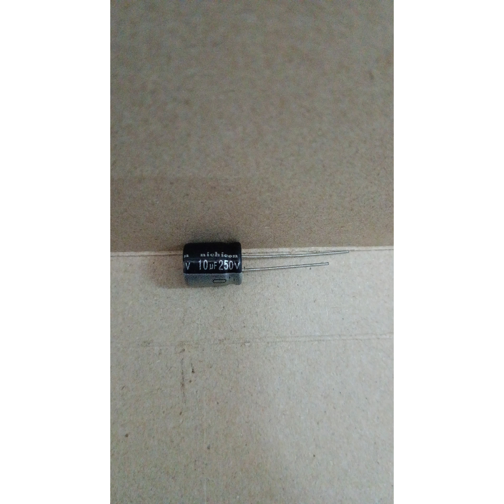 6431 kapasitor elco 10uf 10 uf 250v 250volt 250 volt nichicon