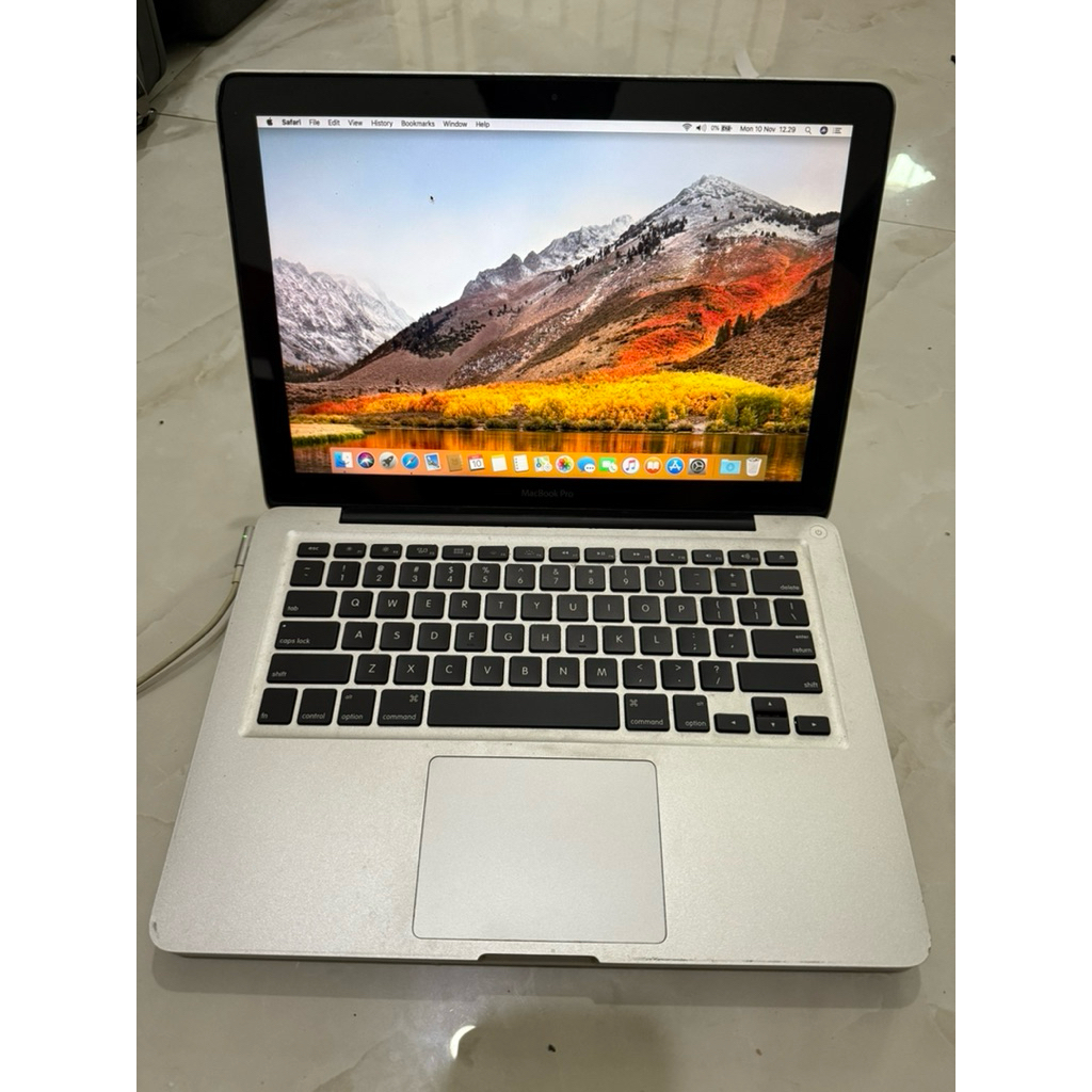 macbook pro 13" 2011 bekas