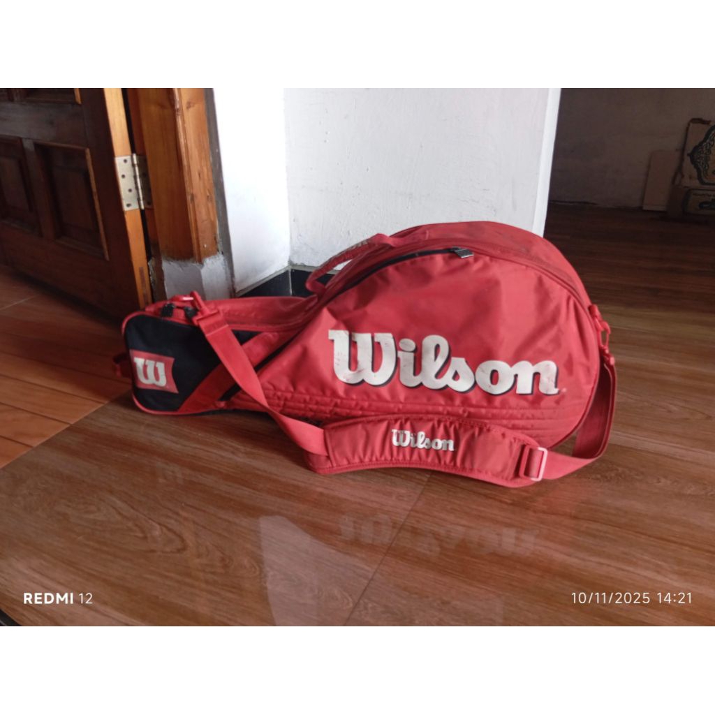 tas tenis bekas original wilson