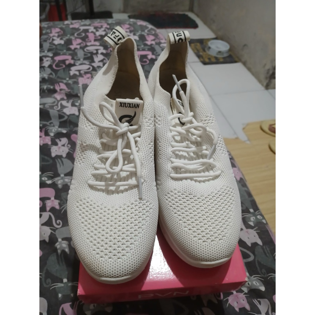Sepatu Wanita Second