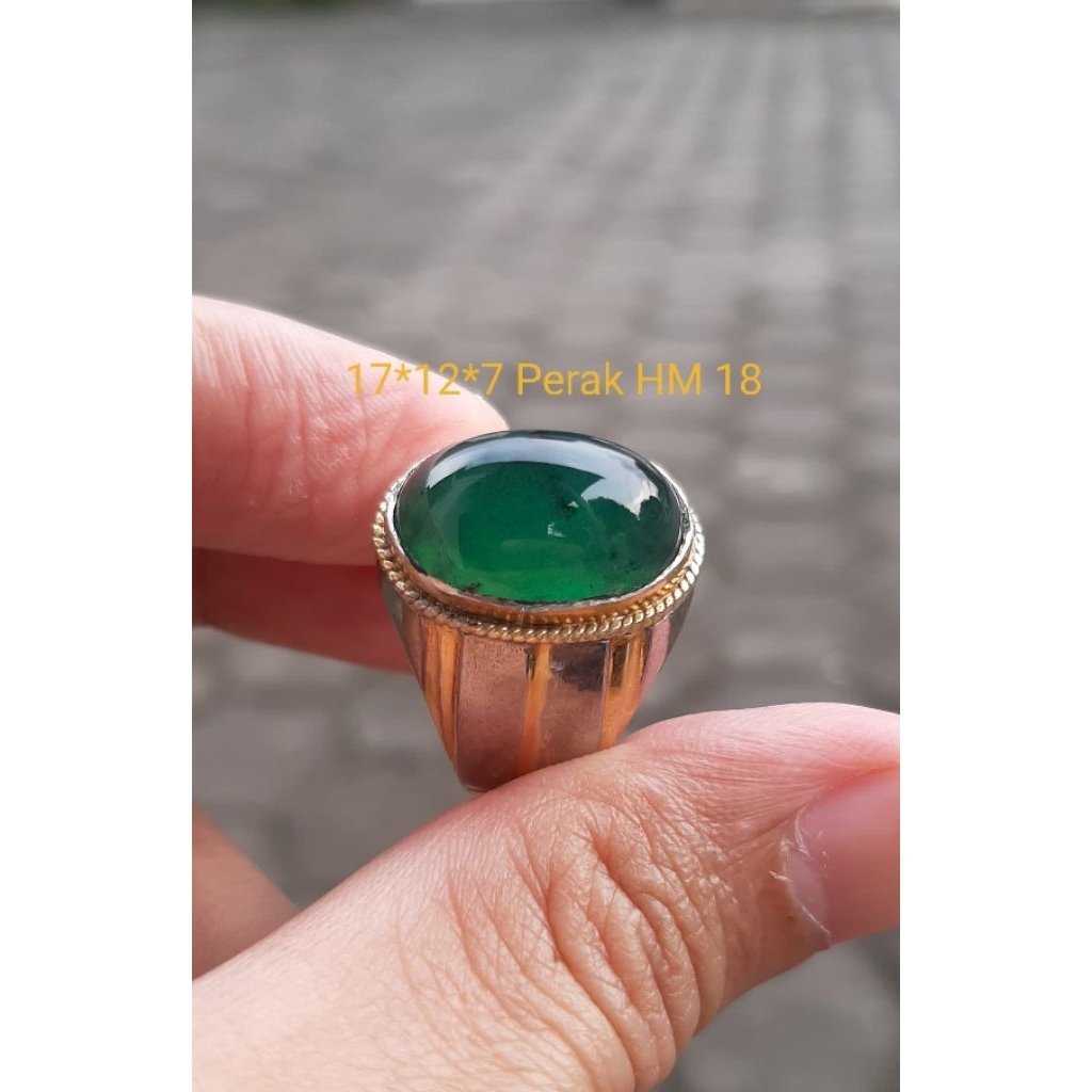 Natural Cincin Batu Bacan Doko Hijau Botol Giwang Kantoran