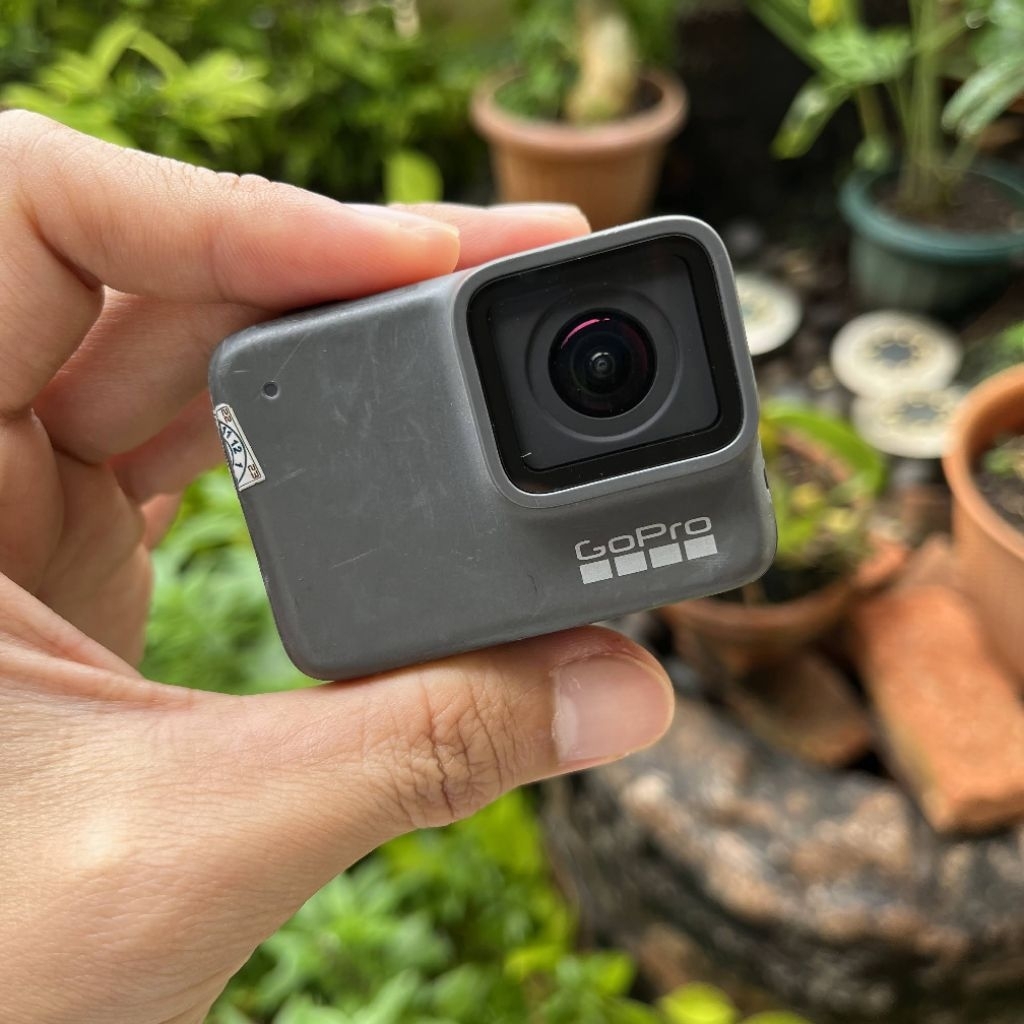 GoPro Hero 7 Silver second 4K waterproof no minus