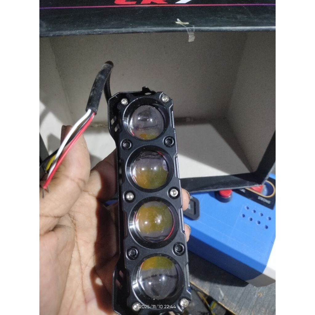 lampu tembak CR7 2 mata 3mata 4mata kuning putih
