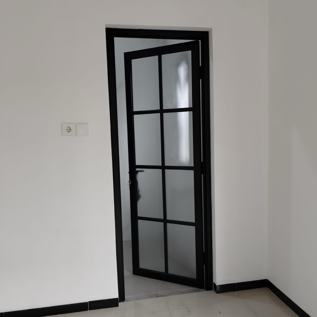 pintu-swing-kaca-aluminium