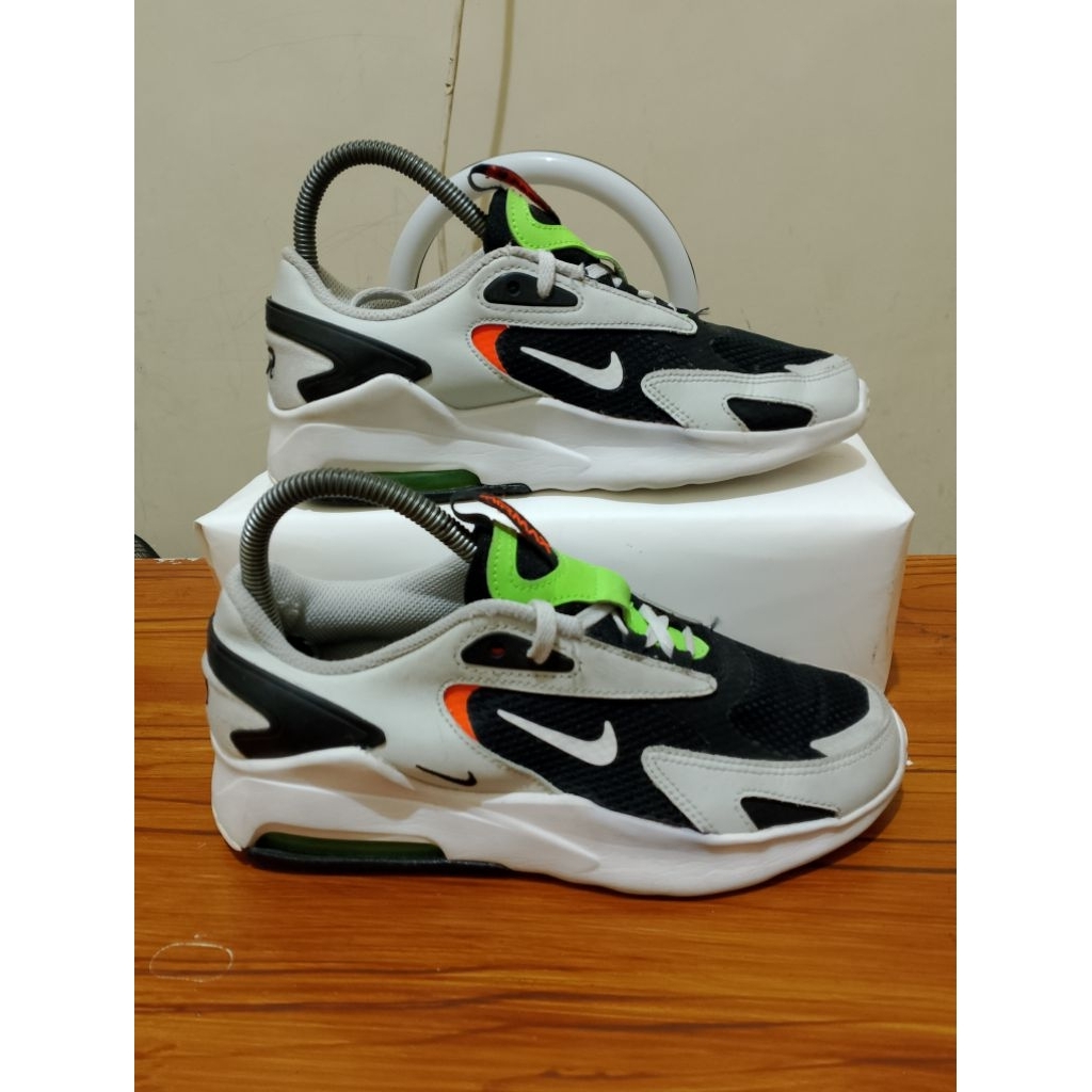 sepatu running Nike second original