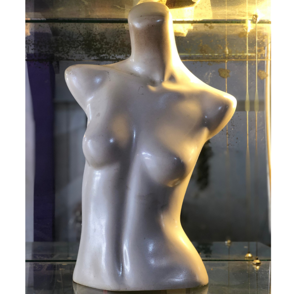 Manekin Patung Baju Atasan Second Kondisi Bagus