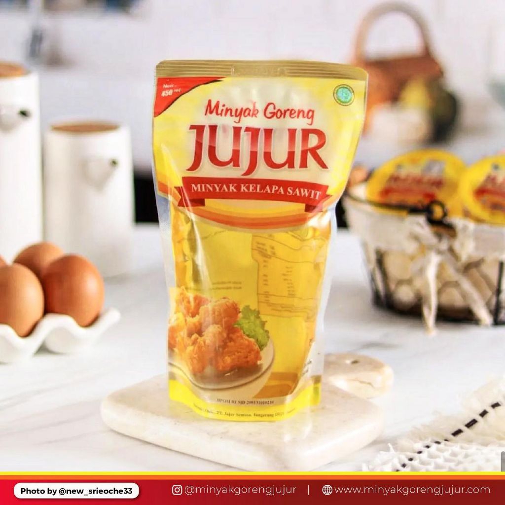 Minyak Goreng JUJUR premium 900 ml / Pouch | Halal | Mengandung Vitamin A, Omega 6 dan 9