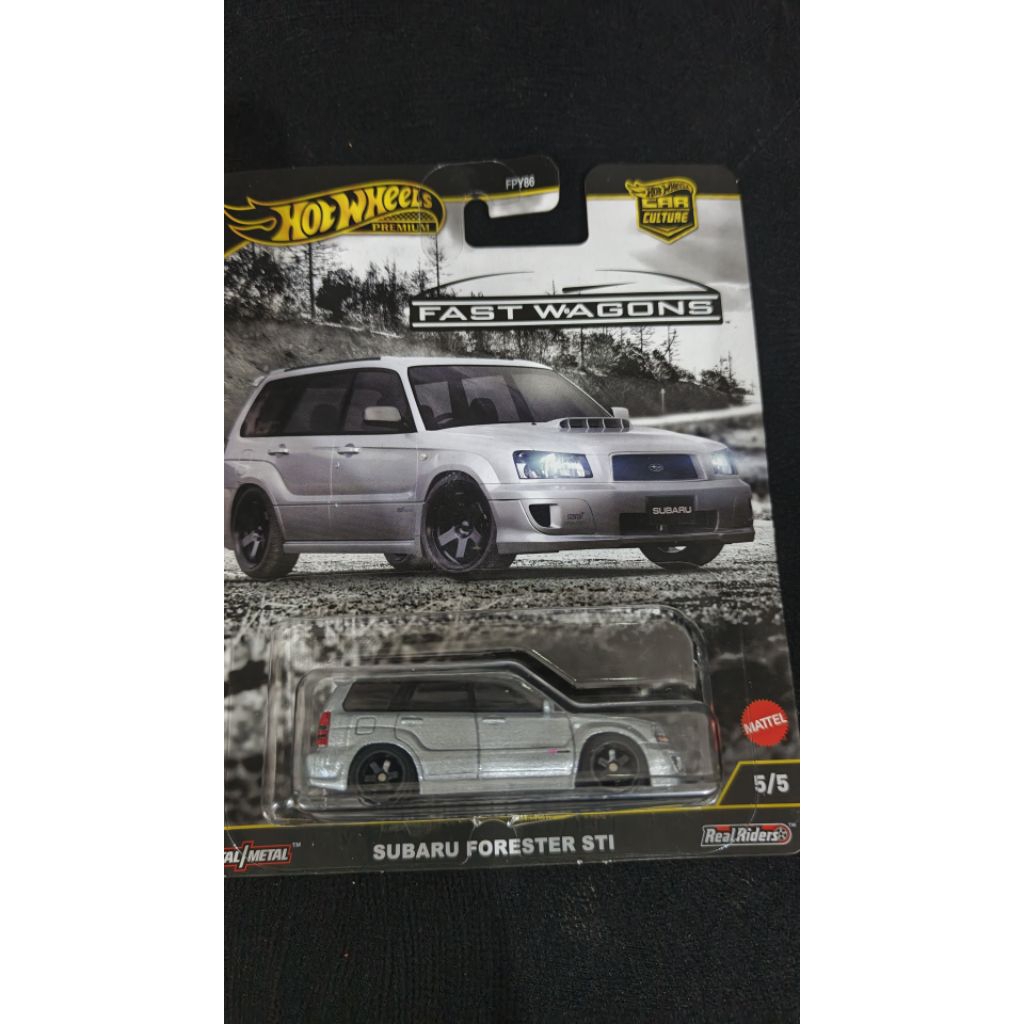hot wheels premium subaru dan avant