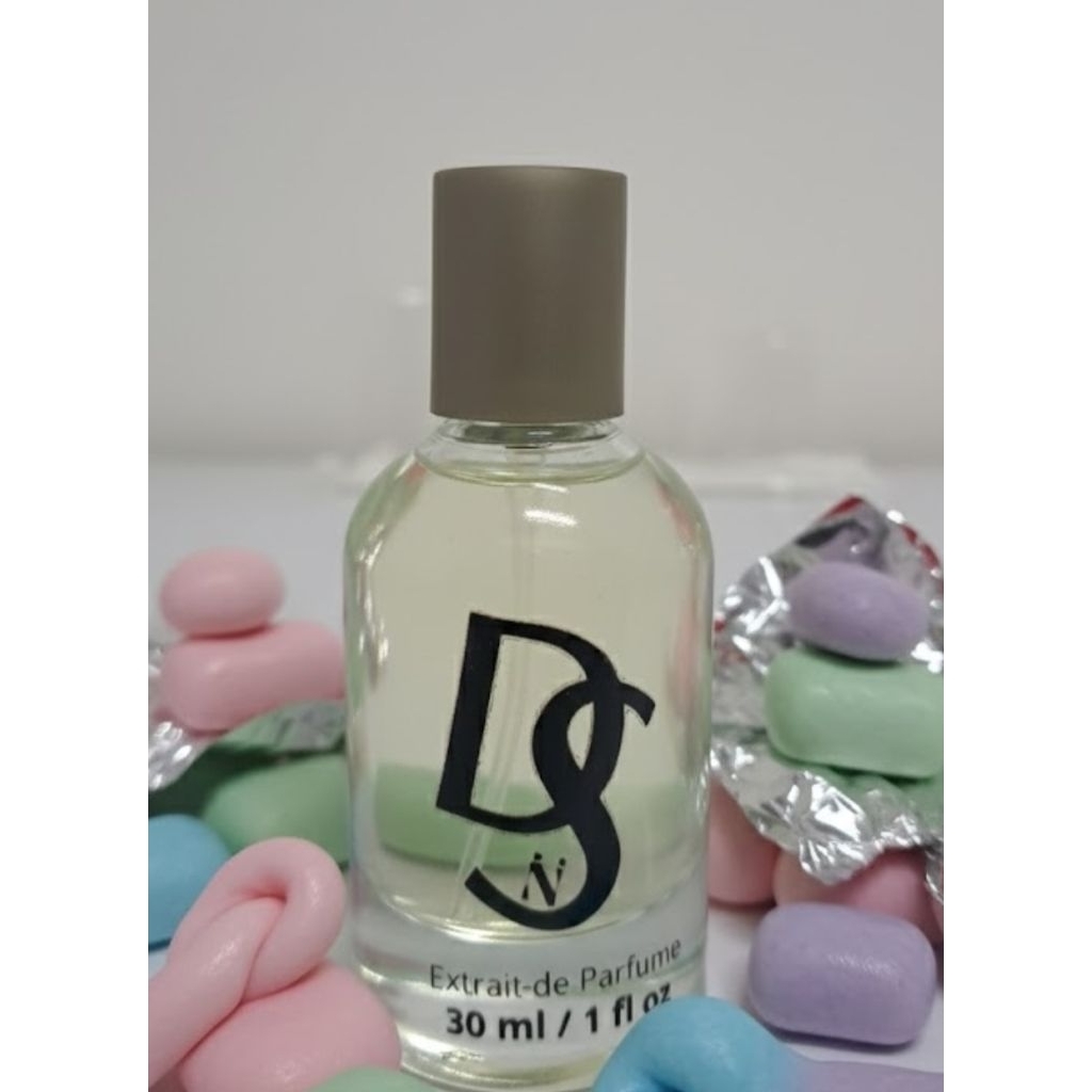 bubble gum ( permen karet )