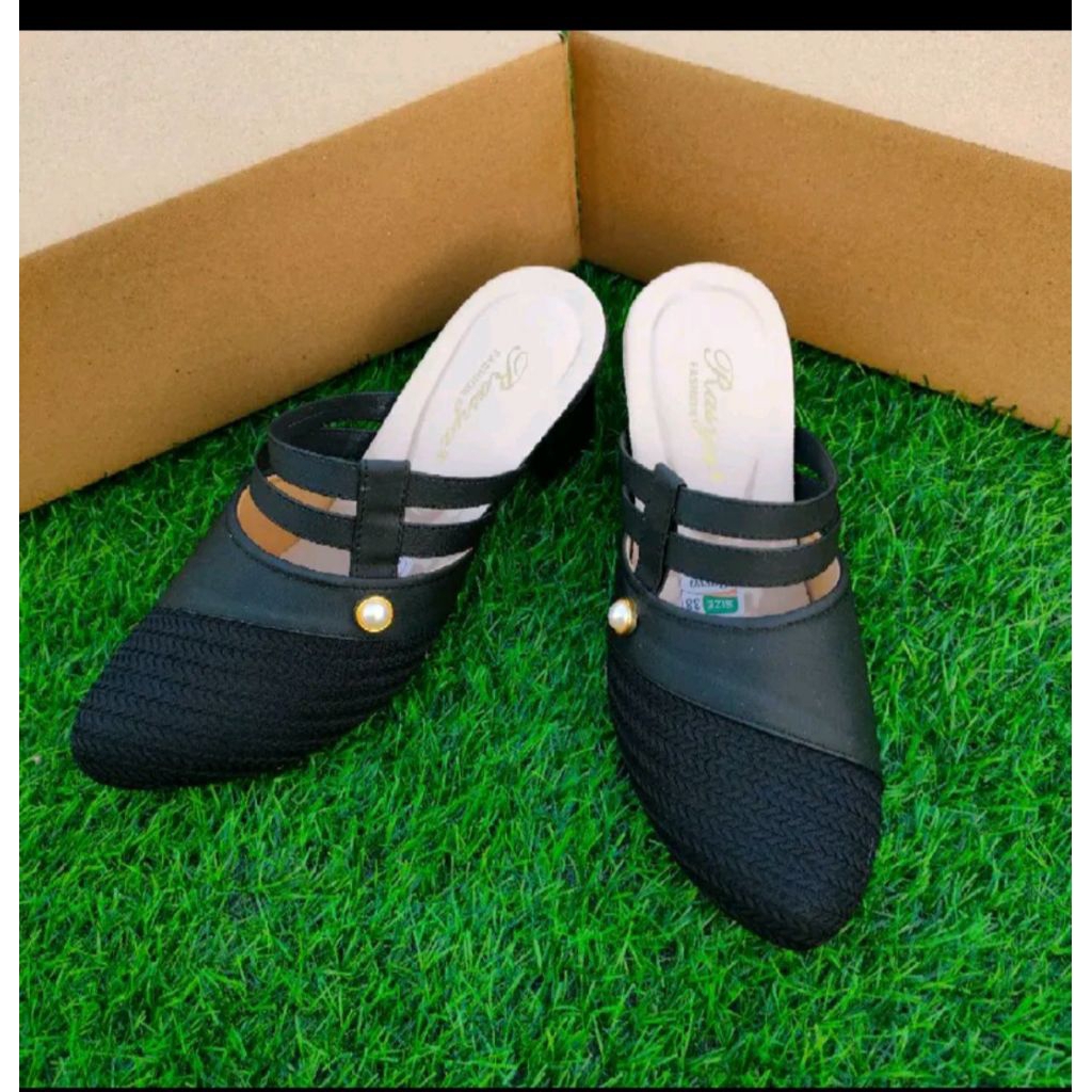 SANDAL NEVADA / SANDAL HEELS PEREMPUAN / SANDAL HAK TAHU