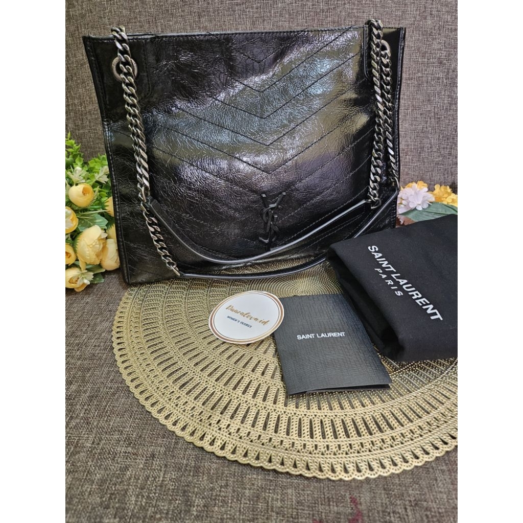 Saint Laurent Tas Hitam Paris