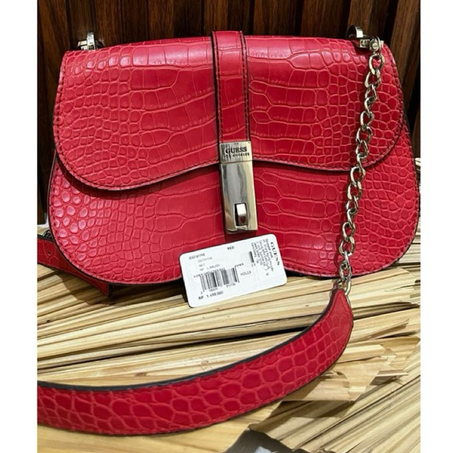 preloved tas selempang guess ori