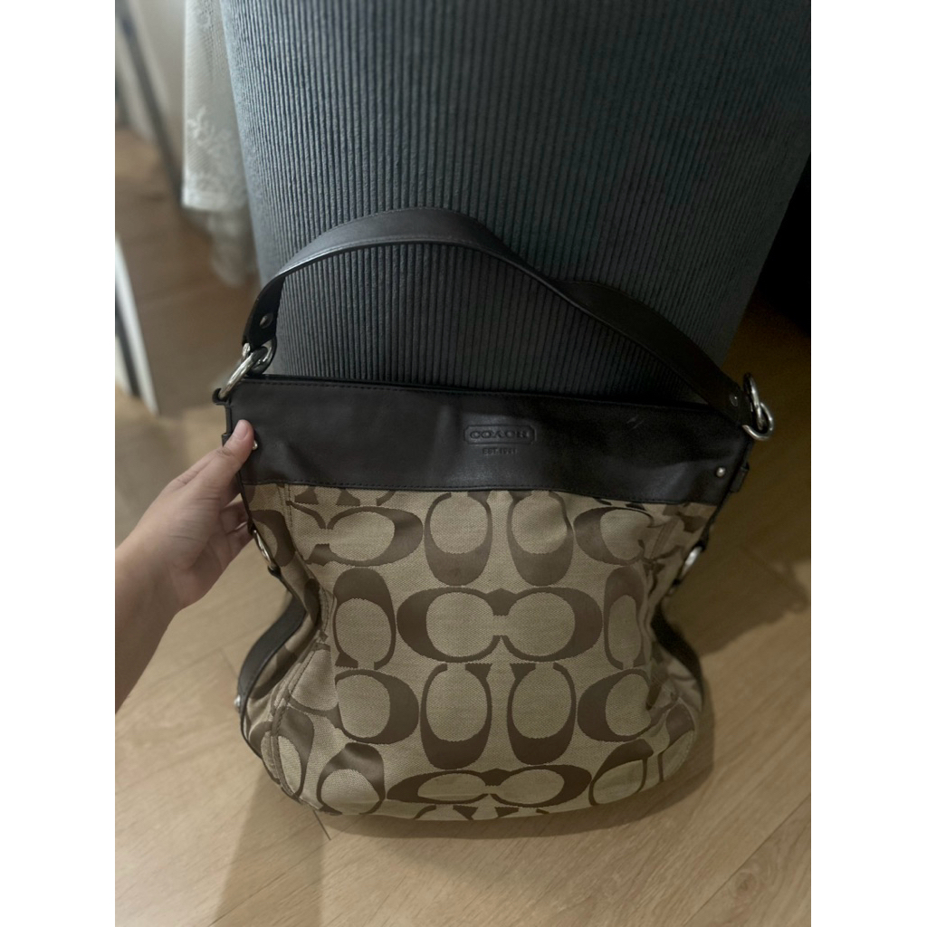 [Split Payment ] Preloved Coach Zoe vintage signature jacquard mahogany