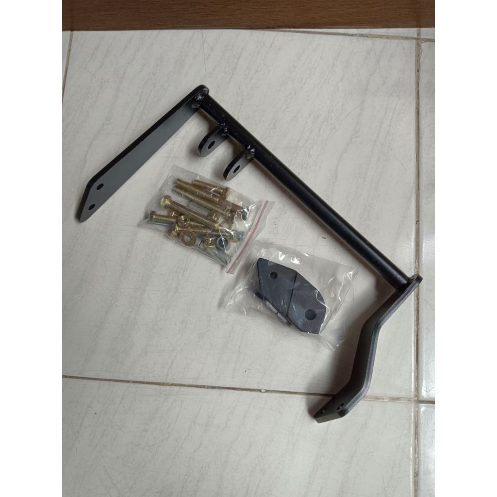 Breket Monoshock Aerox 155 old Braket Monoshock Aerox 155 old Bracket Monoshock Aerox 155old