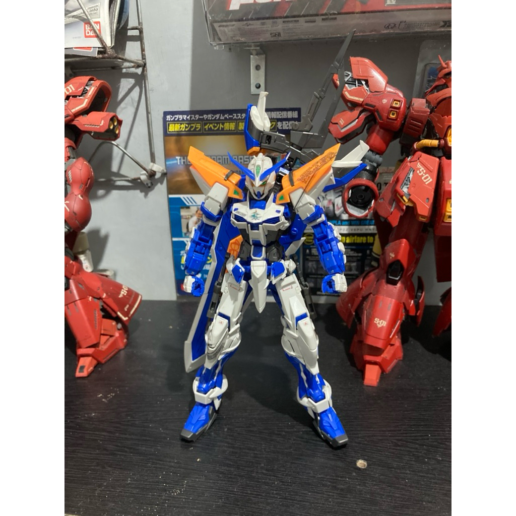 mg astray blue frame bandai