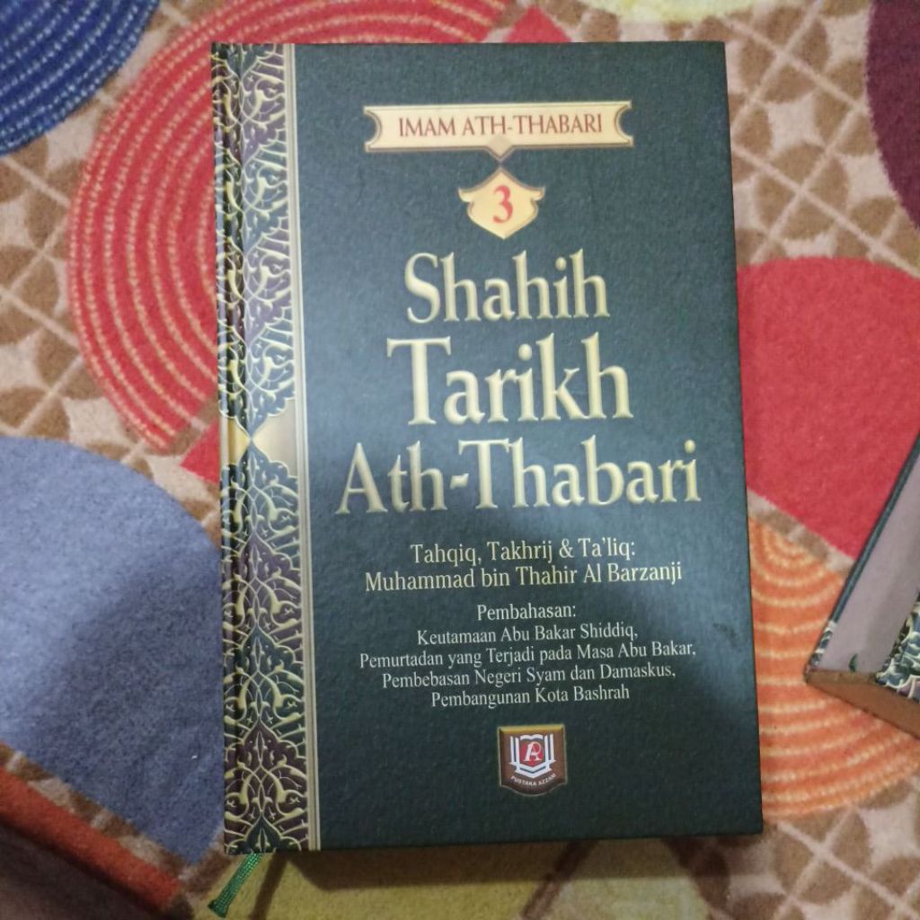 Shahih Tarikh ath-Thabari jilid 3