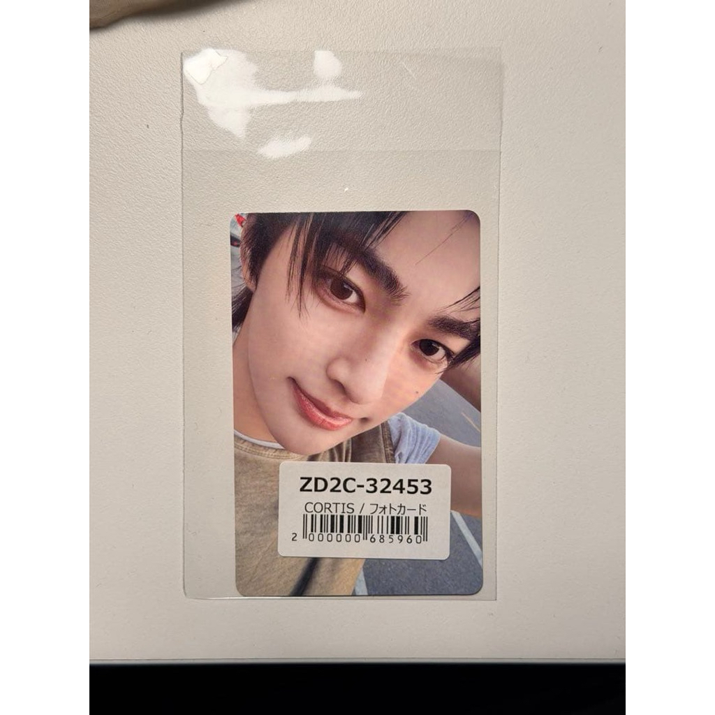 split pay photocard KEONHO CORTIS UMS