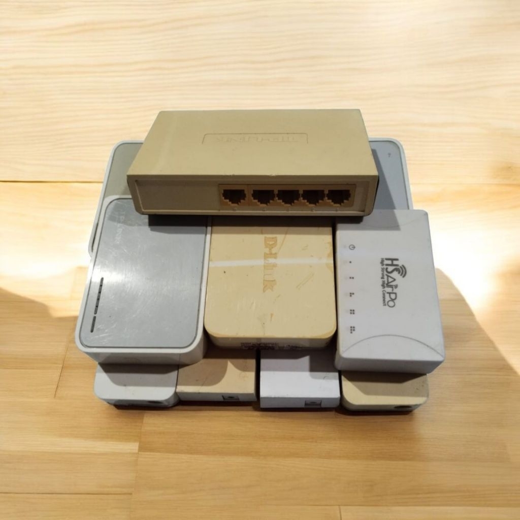 Switch Hub Port 5 Bekas Normal