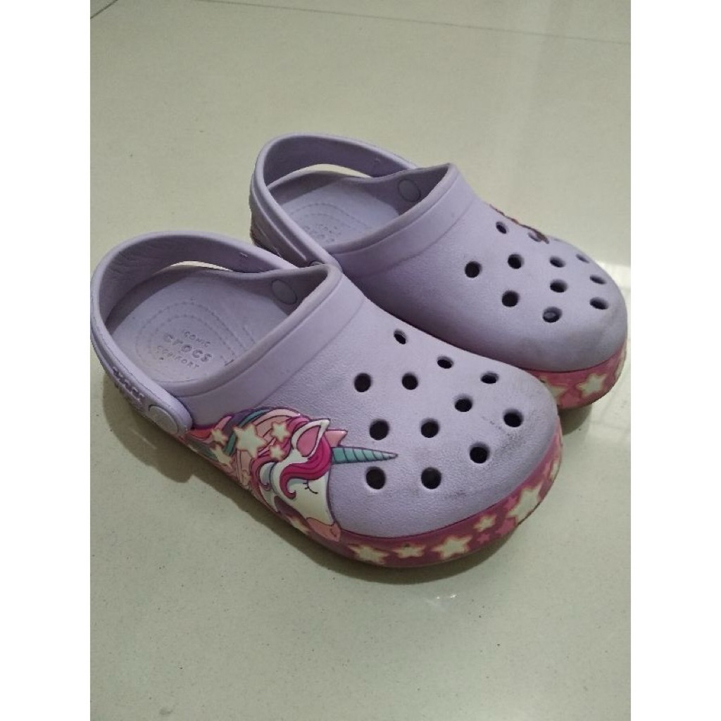Sepatu Sandal Crocs Asli Unicorn purple size 10 Preloved