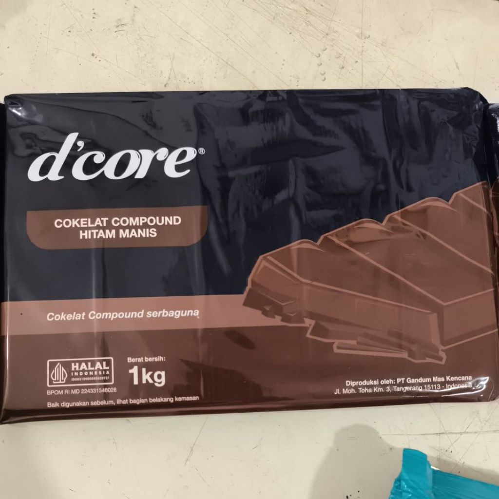 coklat compound Dcore 1kg /DCC/coklat batang