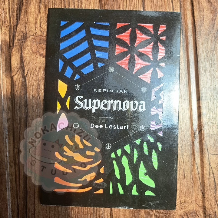 Novel [PRELOVED] Kepingan Supernova - Dee Lestari