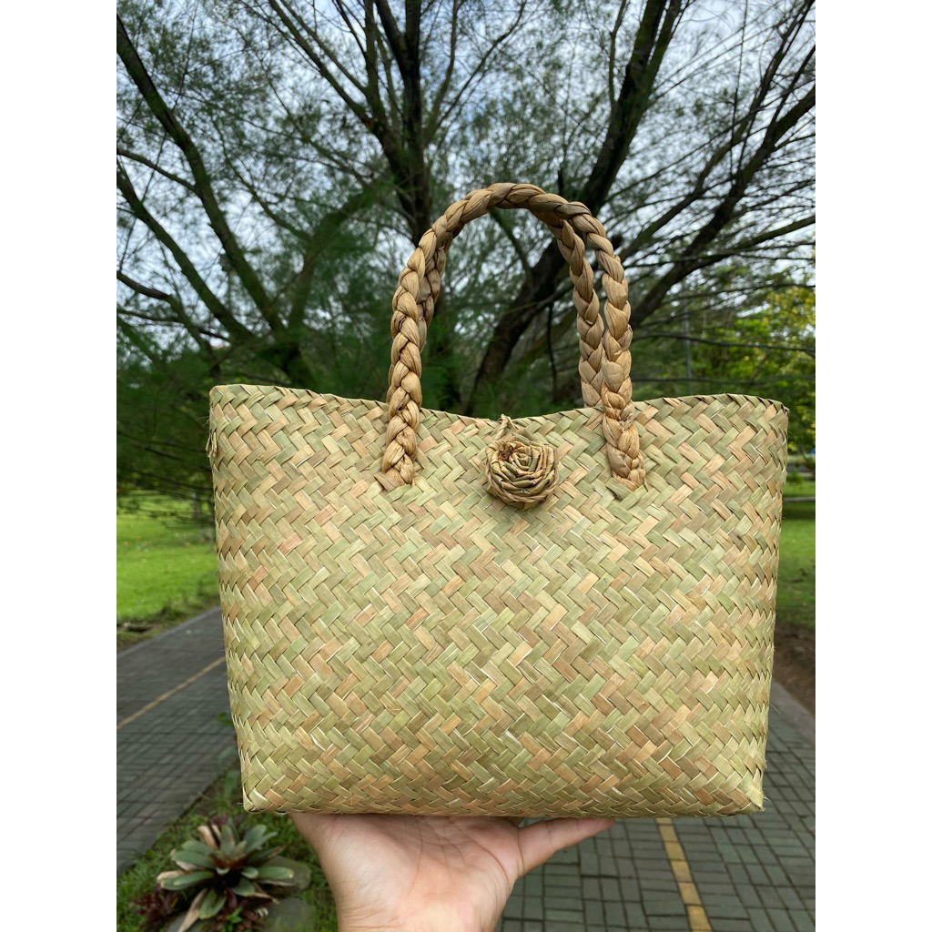 TAS PURUN ANYAMAN KHAS KALIMANTAN SELATAN 0105