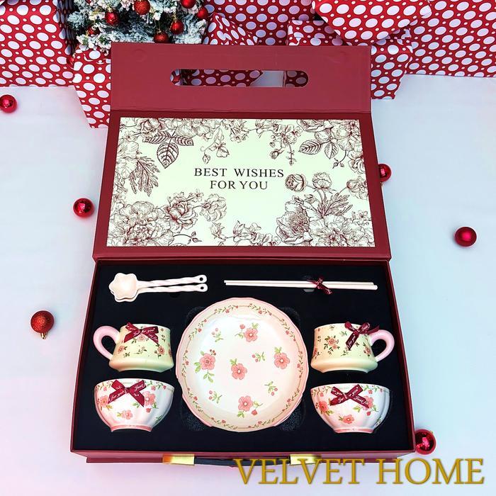 Hamper piring peralatan makan dining set jessica pink hijau greeen merah muda piring plate mangkok m