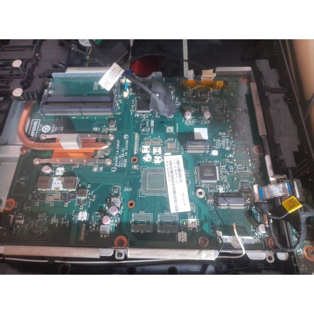 mobo aio lenovo 520 22IKU i3 normal