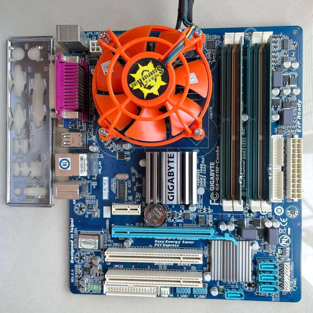 MOBO GIGABYTE G41 COMBO + CORE 2 QUAD Q9400 + RAM 4GB + FAN LGA 775 DDR2 & DDR3