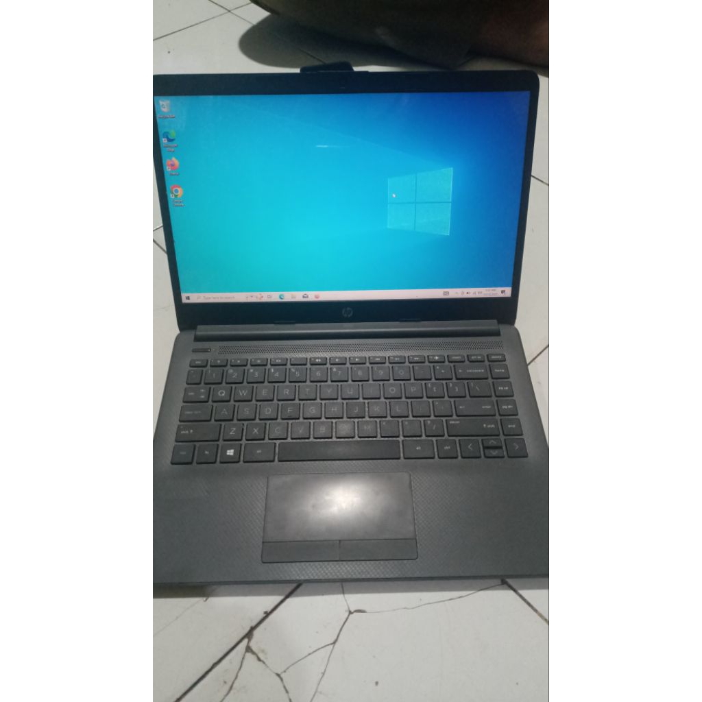 leptop hp 245 G8 ,athlon sirver 3050u