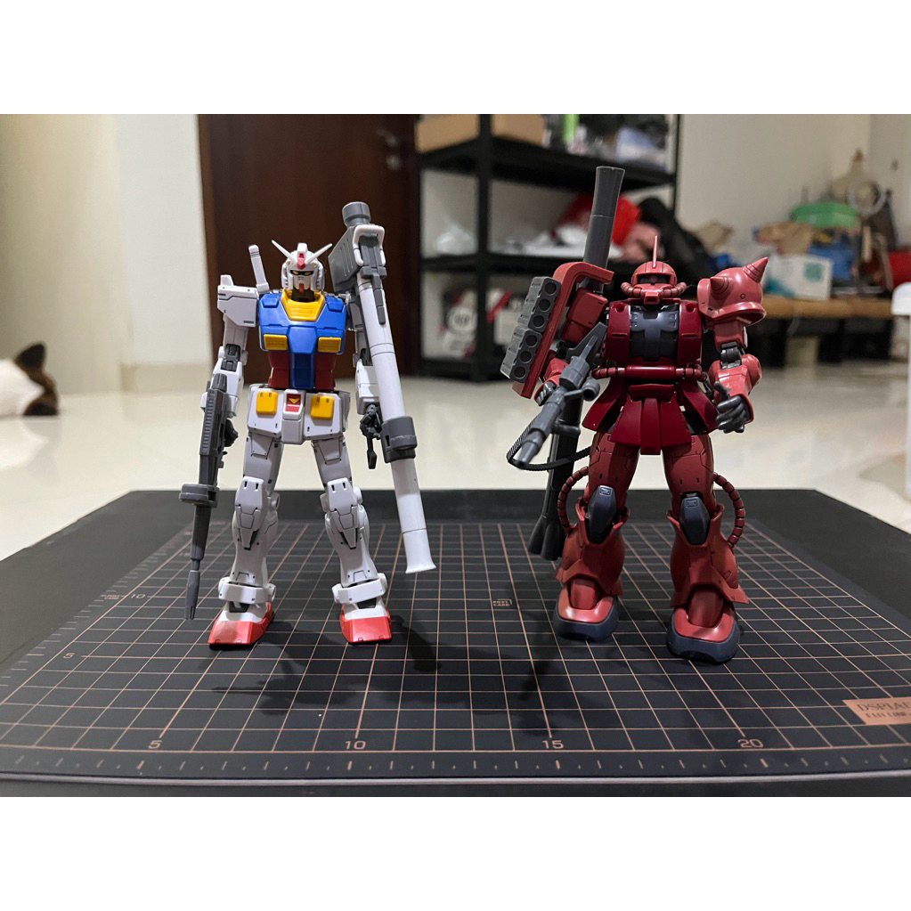 HG RX78-2 & Zaku Origin