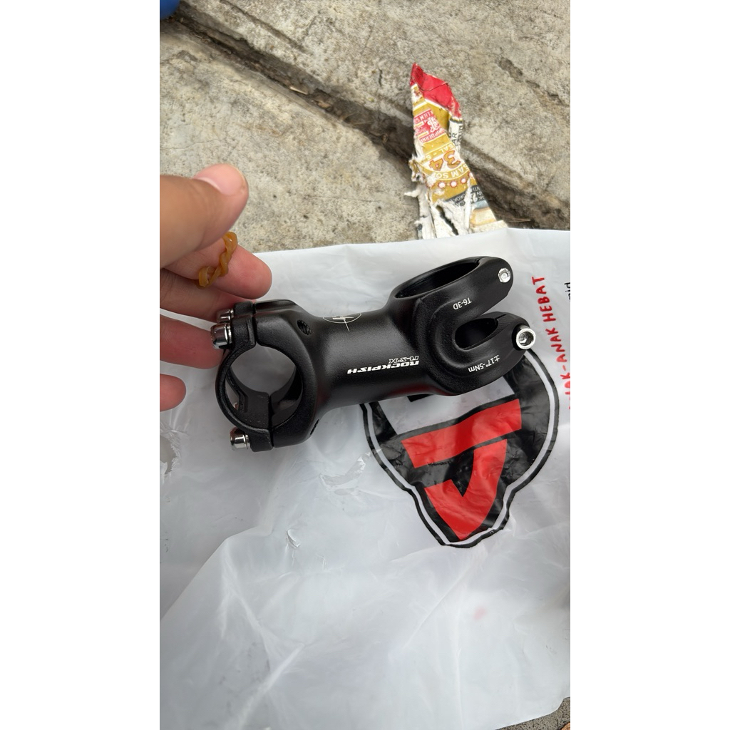 stem protector rockfish